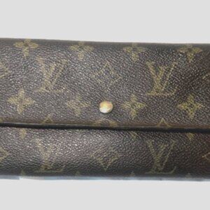 Louis Vuitton Classic Monogram International Wallet